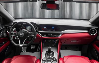 2018 Alfa Romeo Stelvio Ti Sport   - Photo 11 - Edmonton, AB T6B 0B7