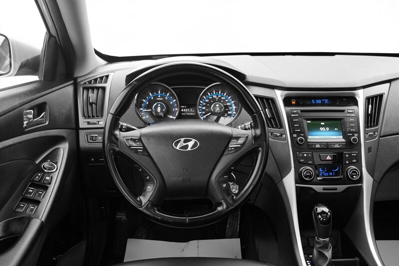 2014 Hyundai SONATA SE - Photo 14 - Edmonton, AB T5G 3E5