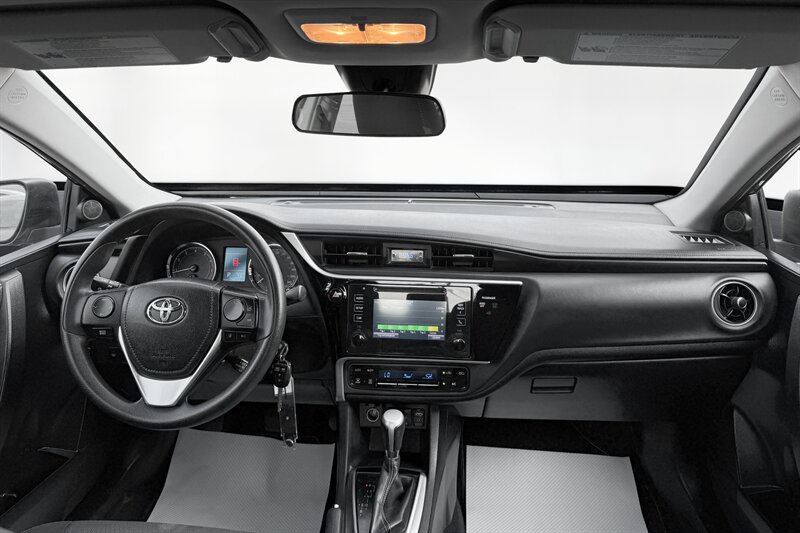 2017 Toyota Corolla LE   - Photo 11 - Edmonton, AB T6B 0B7