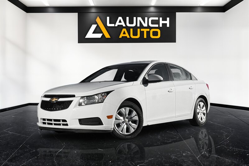 2014 Chevrolet Cruze 1LT Auto - Photo 1 - Edmonton, AB T6B 0B7