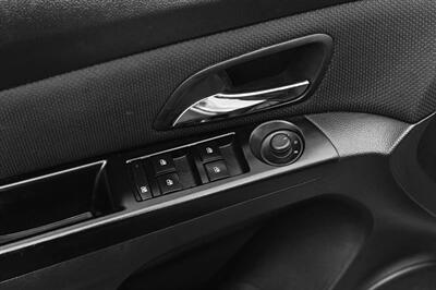 2014 Chevrolet Cruze 1LT Auto   - Photo 19 - Edmonton, AB T6B 0B7