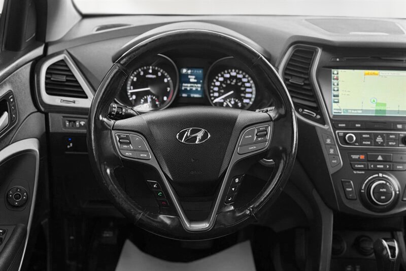 2017 Hyundai SANTA FE SE - Photo 16 - Edmonton, AB T6B 0B7