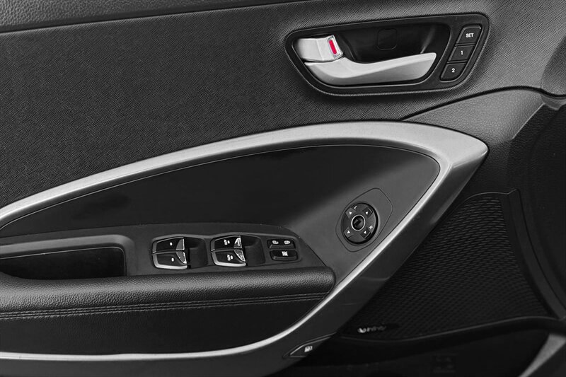 2017 Hyundai SANTA FE SE - Photo 11 - Edmonton, AB T6B 0B7