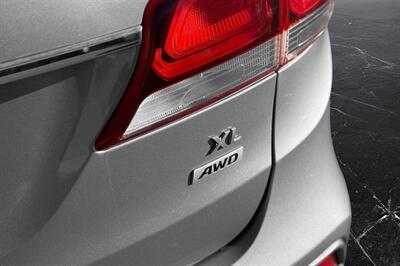 2017 Hyundai SANTA FE SE - Photo 4 - Edmonton, AB T6B 0B7