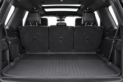 2018 Ford Expedition Limited - Photo 6 - Edmonton, AB T5G 3E5