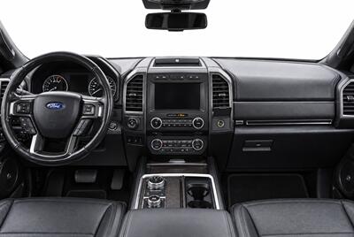 2018 Ford Expedition Limited - Photo 7 - Edmonton, AB T5G 3E5