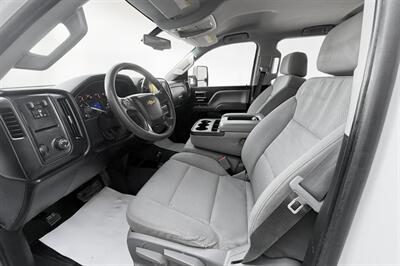 2019 Chevrolet Silverado 2500HD Work Truck   - Photo 7 - Edmonton, AB T6B 0B7