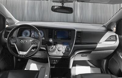 2016 Toyota Sienna SE Premium 8-Passenger   - Photo 11 - Edmonton, AB T6B 0B7