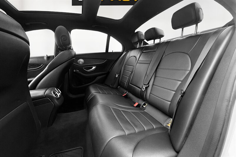 2015 Mercedes-Benz C 300 4MATIC - Photo 26 - Edmonton, AB T6B 0B7