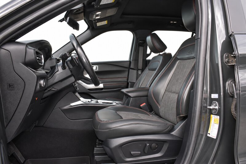 2022 Ford Explorer Timberline - Photo 10 - Edmonton, AB T5G 3E5