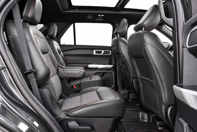 2022 Ford Explorer Timberline - Photo 15 - Edmonton, AB T5G 3E5