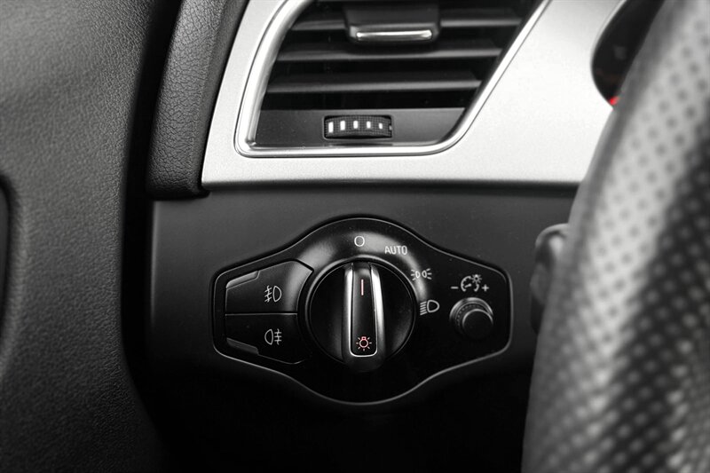 2011 Audi A4 2.0T quattro Premium   - Photo 16 - Edmonton, AB T6B 0B7