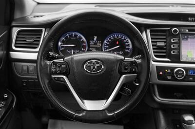 2015 Toyota Highlander XLE - Photo 15 - Edmonton, AB T6B 0B7