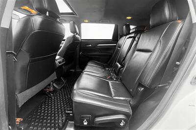 2015 Toyota Highlander XLE - Photo 26 - Edmonton, AB T6B 0B7