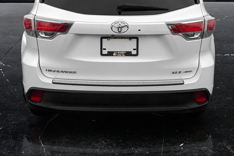 2015 Toyota Highlander XLE - Photo 5 - Edmonton, AB T6B 0B7