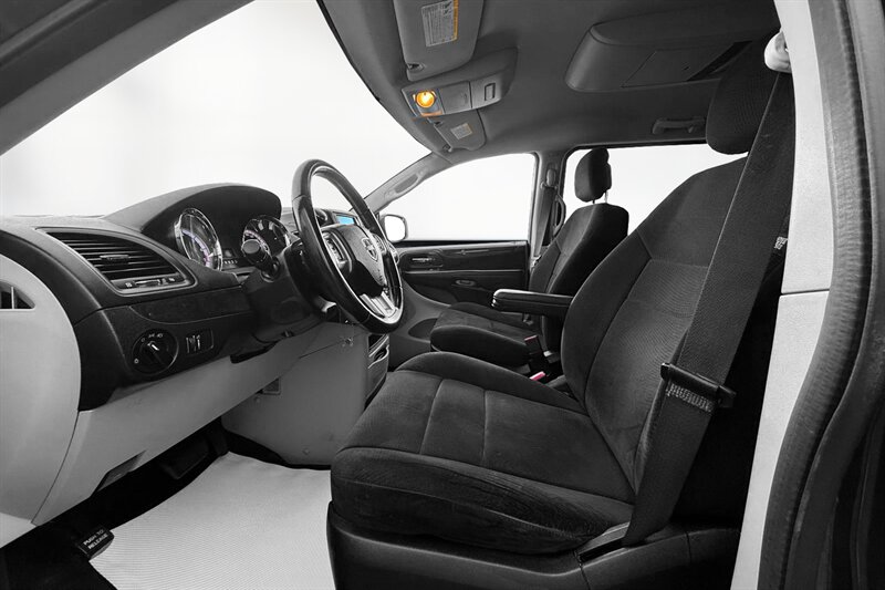 2013 Dodge Grand Caravan SE - Photo 12 - Edmonton, AB T6B 0B7