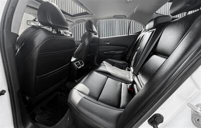 2017 Acura TLX SH-AWD V6   - Photo 8 - Edmonton, AB T6B 0B7
