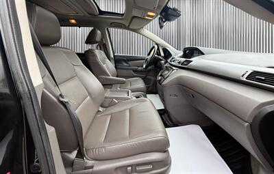 2015 Honda Odyssey Touring   - Photo 10 - Edmonton, AB T6B 0B7