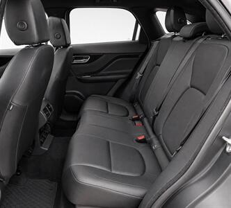 2018 Jaguar F-PACE 20d Premium - Photo 11 - Edmonton, AB T5G 3E5
