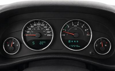 2015 Jeep Wrangler Unlimited Sahara   - Photo 9 - Edmonton, AB T5G 3E5