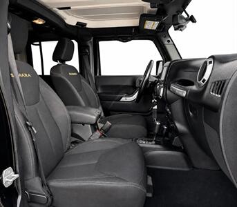 2015 Jeep Wrangler Unlimited Sahara   - Photo 14 - Edmonton, AB T5G 3E5