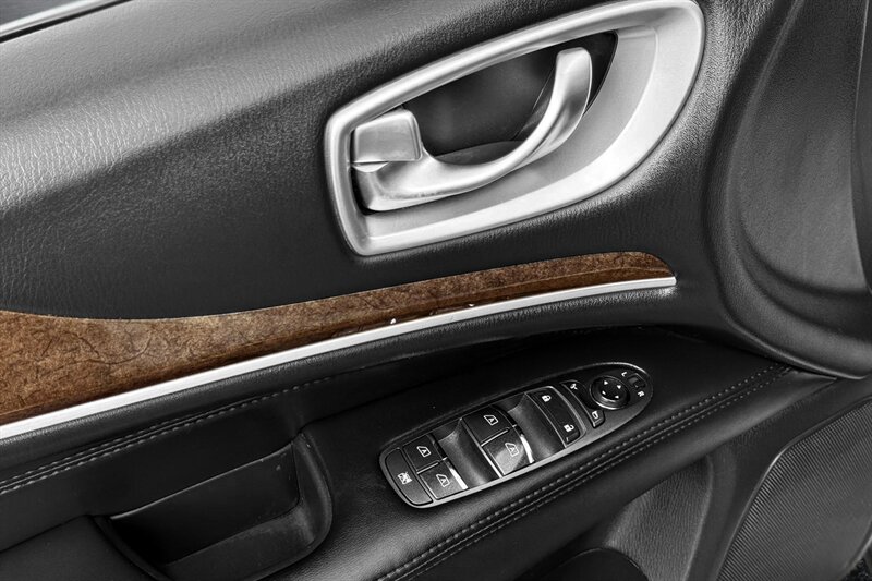 2013 INFINITI JX35 - Photo 16 - Edmonton, AB T6B 0B7