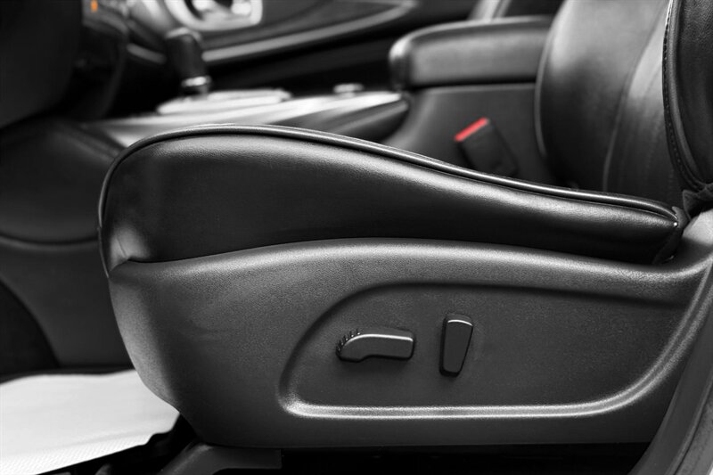 2013 INFINITI JX35 - Photo 15 - Edmonton, AB T6B 0B7