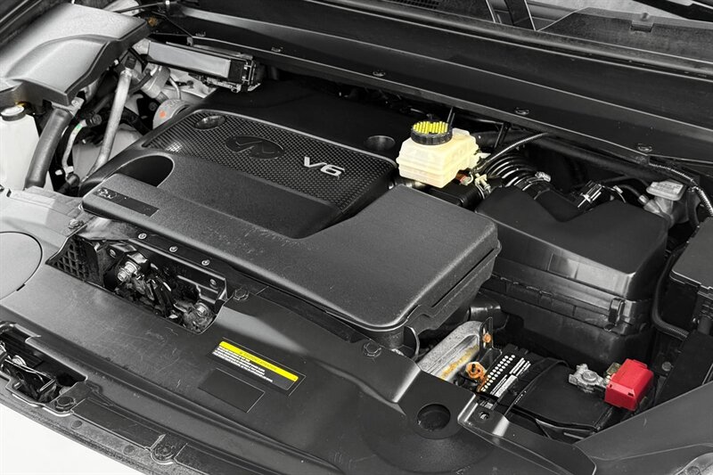 2013 INFINITI JX35 - Photo 12 - Edmonton, AB T6B 0B7