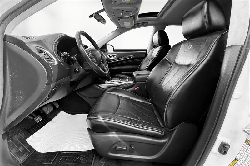 2013 INFINITI JX35 - Photo 13 - Edmonton, AB T6B 0B7