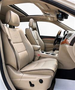 2012 Jeep Grand Cherokee Overland - Photo 14 - Edmonton, AB T5G 3E5