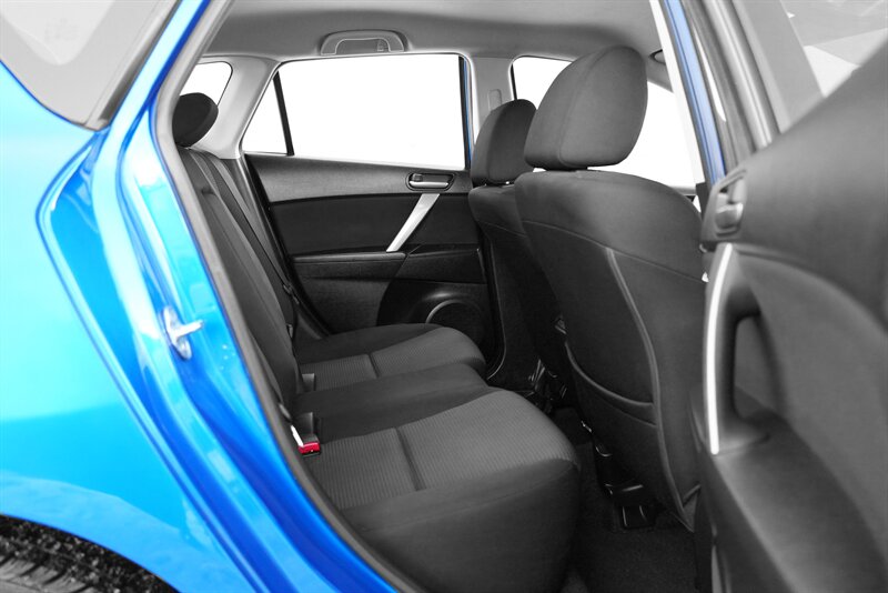 2012 Mazda Mazda3 i Touring - Photo 21 - Edmonton, AB T5G 3E5