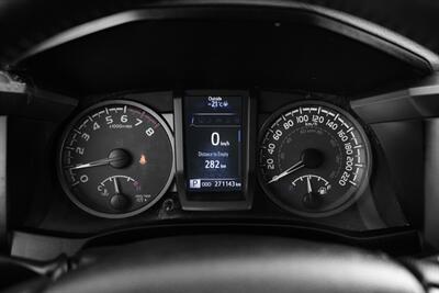 2017 Toyota Tacoma SR5 V6   - Photo 17 - Edmonton, AB T5G 3E5