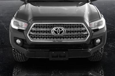 2017 Toyota Tacoma SR5 V6   - Photo 10 - Edmonton, AB T5G 3E5