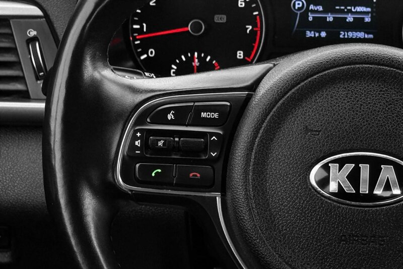 2017 Kia Optima LX - Photo 14 - Edmonton, AB T5G 3E5