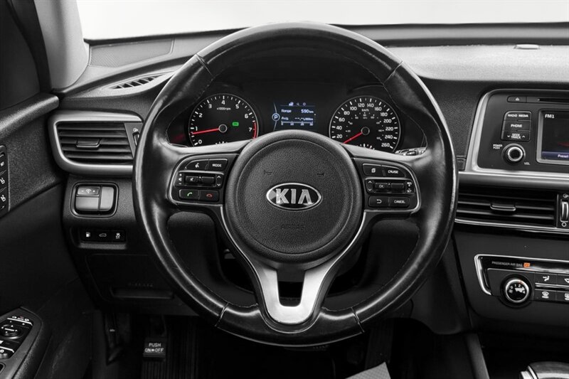 2017 Kia Optima LX - Photo 13 - Edmonton, AB T5G 3E5