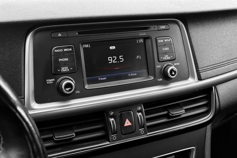 2017 Kia Optima LX - Photo 16 - Edmonton, AB T5G 3E5