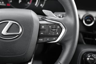 2025 Lexus NX 250 Signature   - Photo 16 - Edmonton, AB T5G 3E5
