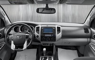 2015 Toyota Tacoma TRD Pro   - Photo 11 - Edmonton, AB T6B 0B7