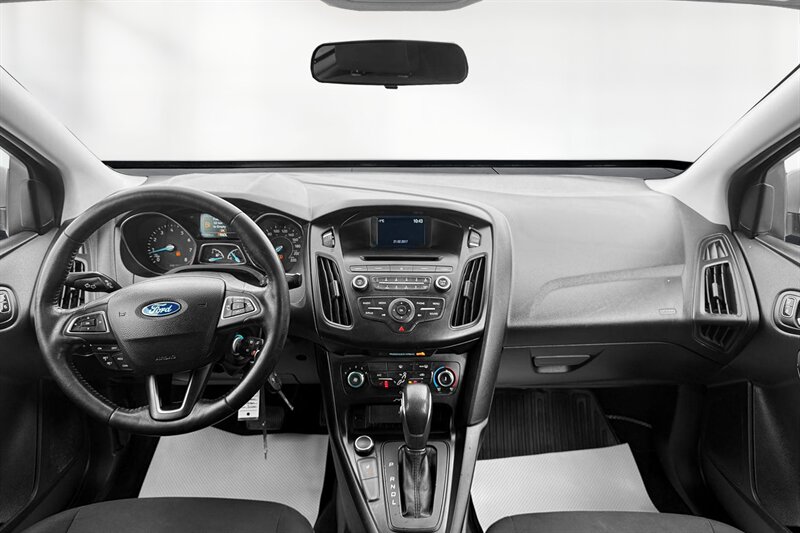 2017 Ford Focus SE - Photo 25 - Edmonton, AB T6B 0B7