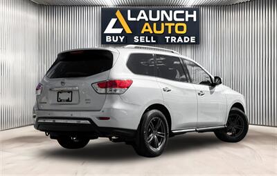 2013 Nissan Pathfinder S   - Photo 4 - Edmonton, AB T6B 0B7