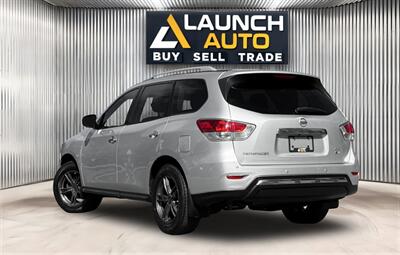 2013 Nissan Pathfinder S   - Photo 3 - Edmonton, AB T6B 0B7