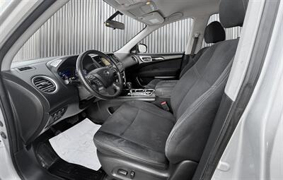 2013 Nissan Pathfinder S   - Photo 7 - Edmonton, AB T6B 0B7