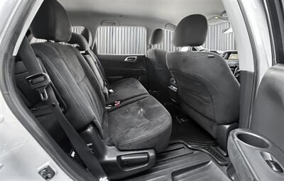 2013 Nissan Pathfinder S   - Photo 9 - Edmonton, AB T6B 0B7