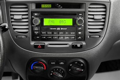 2009 Kia Rio5 LX   - Photo 15 - Edmonton, AB T6B 0B7