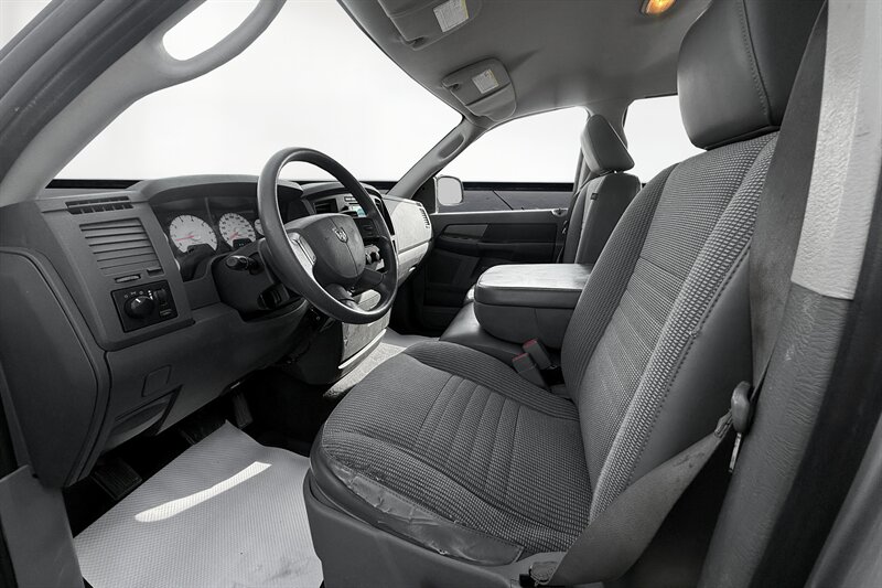 2007 Dodge Ram 1500 ST   - Photo 7 - Edmonton, AB T6B 0B7