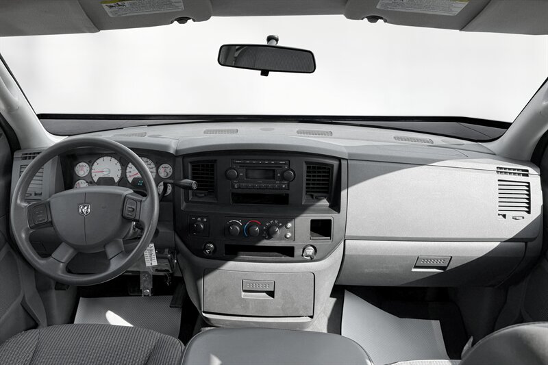 2007 Dodge Ram 1500 ST   - Photo 11 - Edmonton, AB T6B 0B7