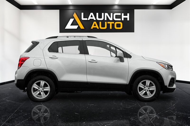 2020 Chevrolet Trax LT   - Photo 8 - Edmonton, AB T6B 0B7