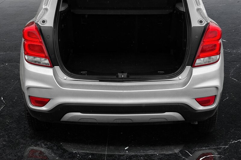 2020 Chevrolet Trax LT   - Photo 6 - Edmonton, AB T6B 0B7