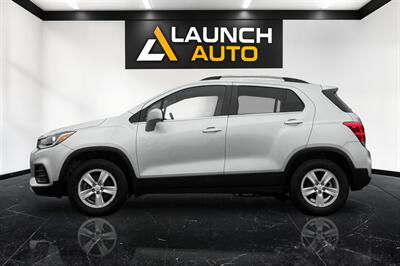 2020 Chevrolet Trax LT   - Photo 2 - Edmonton, AB T6B 0B7