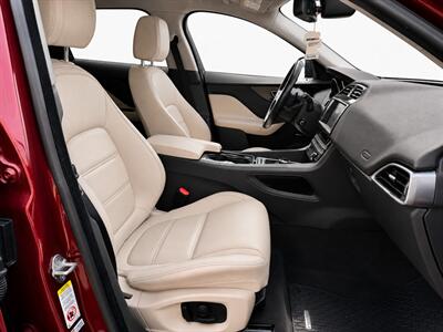 2017 Jaguar F-PACE 35t Prestige - Photo 12 - Edmonton, AB T5G 3E5